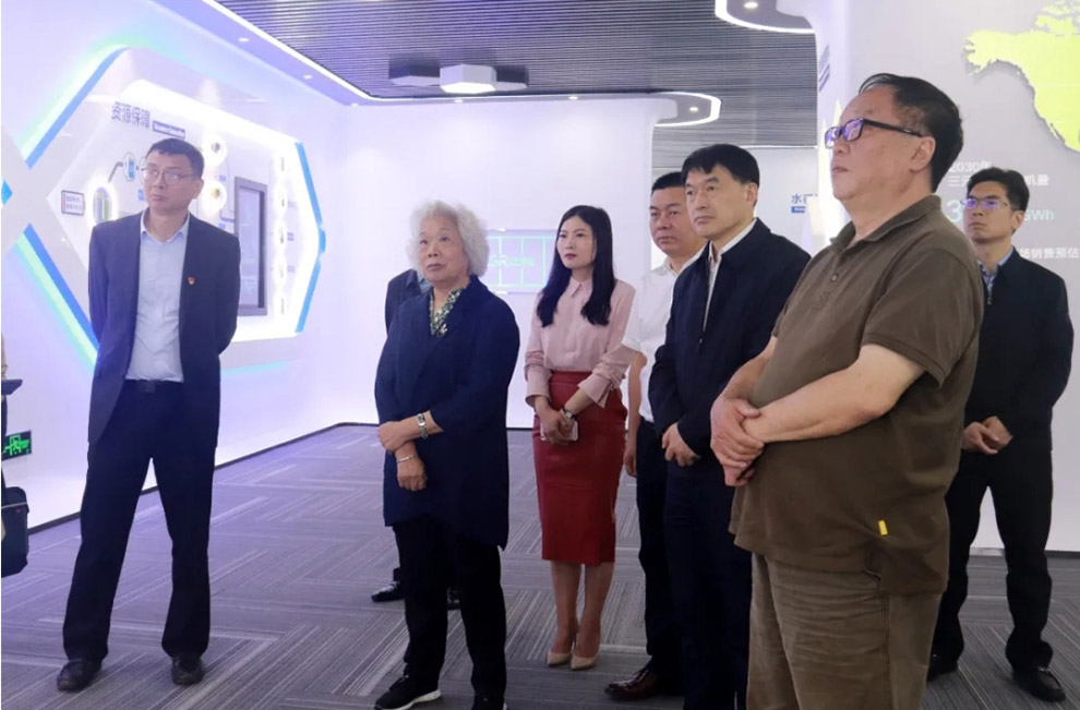 pg国际-不凡成就非凡,相信品牌的力量