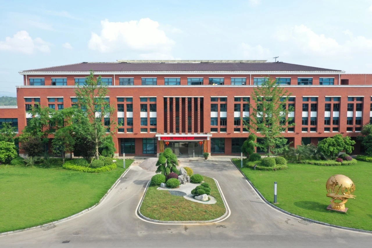 pg国际-不凡成就非凡,相信品牌的力量