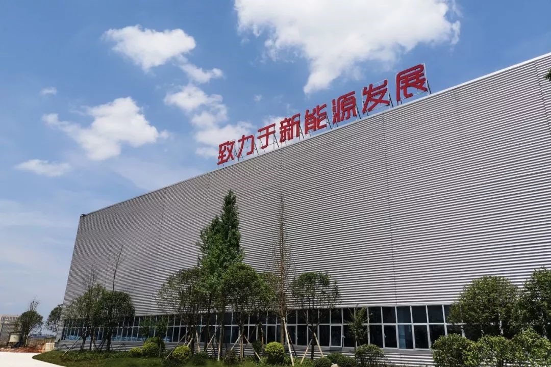 经营中心的“硬核精英”：面对客户，我们始终钻营极致