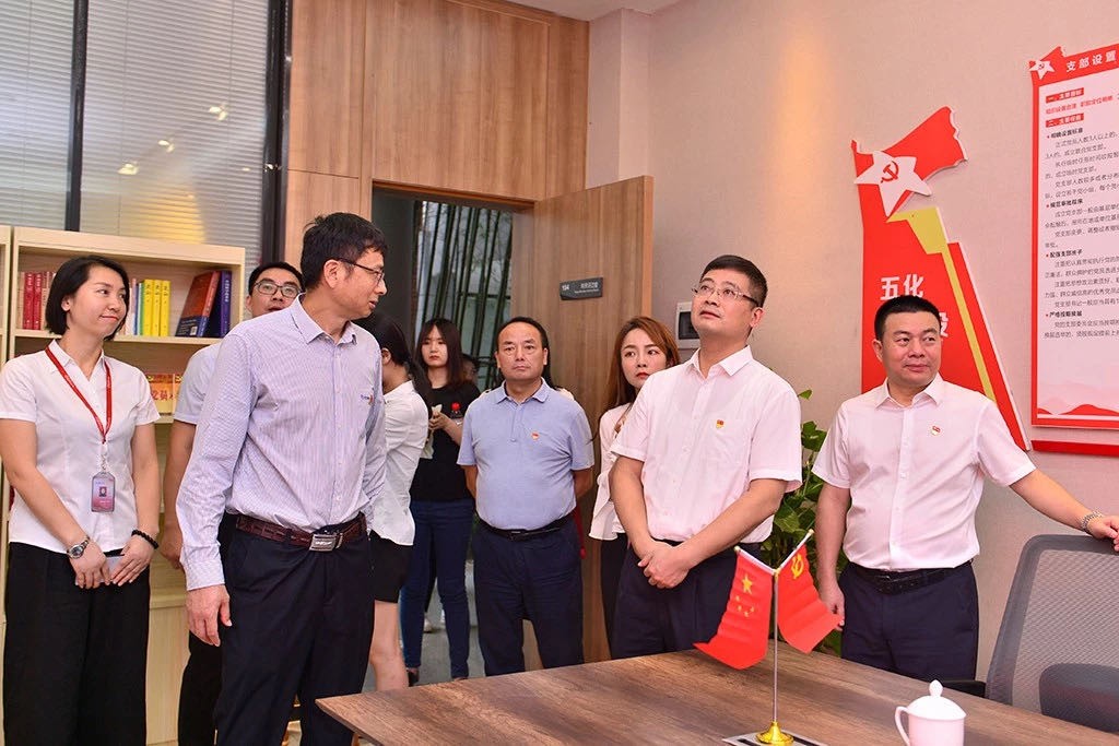 pg国际-不凡成就非凡,相信品牌的力量