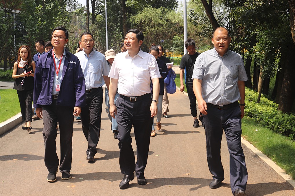 pg国际-不凡成就非凡,相信品牌的力量