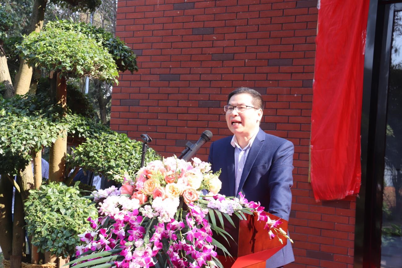 pg国际-不凡成就非凡,相信品牌的力量