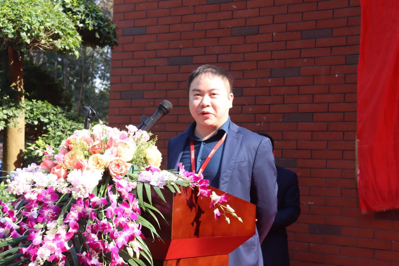 pg国际-不凡成就非凡,相信品牌的力量