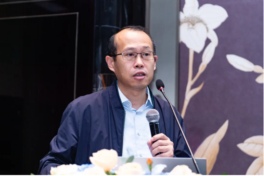 pg国际-不凡成就非凡,相信品牌的力量