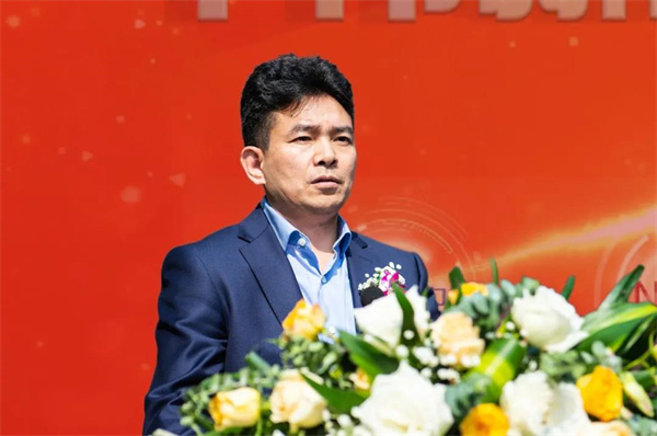 pg国际-不凡成就非凡,相信品牌的力量
