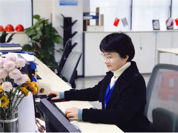 pg国际明星讲师丨吴娟：用感性的故事与理性的知识 搭建职场转变的桥梁