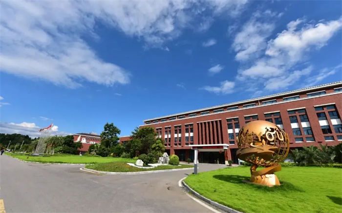 pg国际-不凡成就非凡,相信品牌的力量