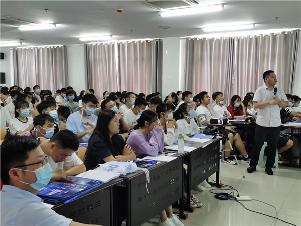 pg国际-不凡成就非凡,相信品牌的力量