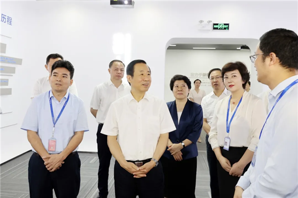 pg国际-不凡成就非凡,相信品牌的力量