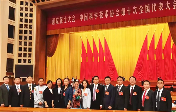 pg国际-不凡成就非凡,相信品牌的力量