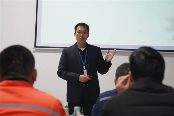 pg国际-不凡成就非凡,相信品牌的力量