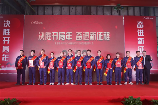 pg国际-不凡成就非凡,相信品牌的力量