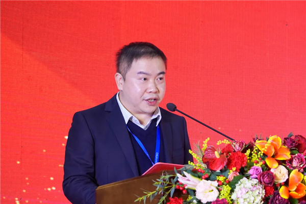 pg国际-不凡成就非凡,相信品牌的力量