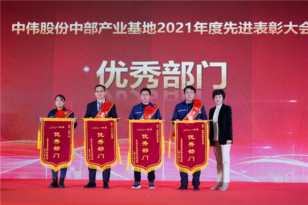 pg国际-不凡成就非凡,相信品牌的力量