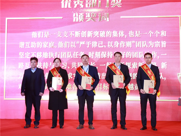 pg国际-不凡成就非凡,相信品牌的力量