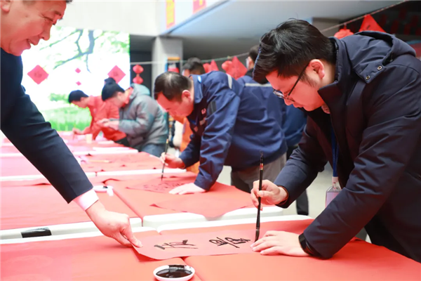 pg国际-不凡成就非凡,相信品牌的力量