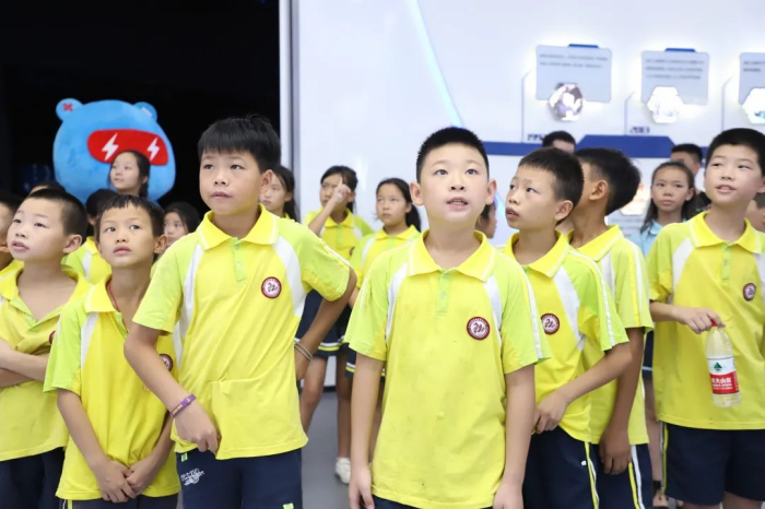 pg国际-不凡成就非凡,相信品牌的力量