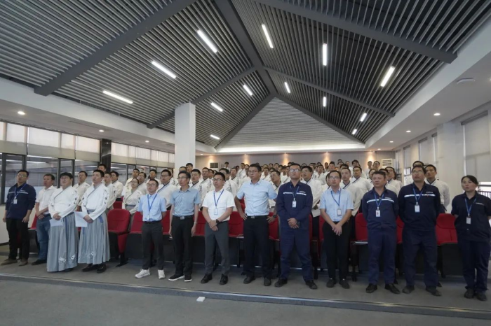 pg国际-不凡成就非凡,相信品牌的力量