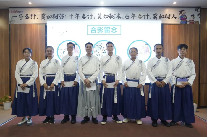 pg国际-不凡成就非凡,相信品牌的力量