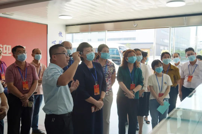 pg国际-不凡成就非凡,相信品牌的力量