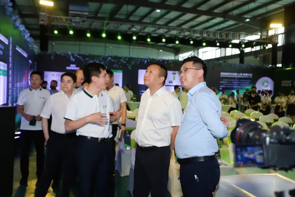 pg国际-不凡成就非凡,相信品牌的力量