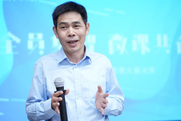 pg国际-不凡成就非凡,相信品牌的力量