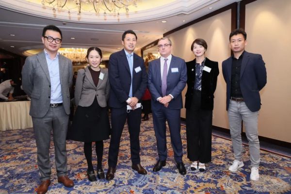 pg国际-不凡成就非凡,相信品牌的力量