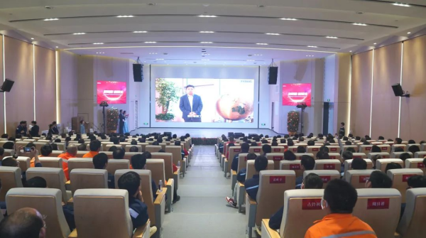 pg国际-不凡成就非凡,相信品牌的力量