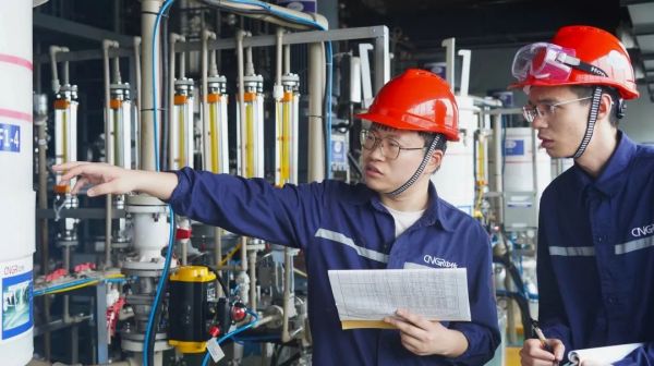 pg国际-不凡成就非凡,相信品牌的力量