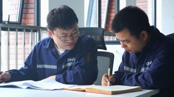 pg国际-不凡成就非凡,相信品牌的力量