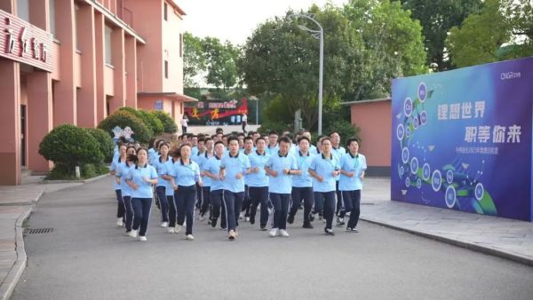 pg国际-不凡成就非凡,相信品牌的力量