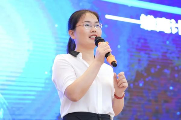 pg国际-不凡成就非凡,相信品牌的力量