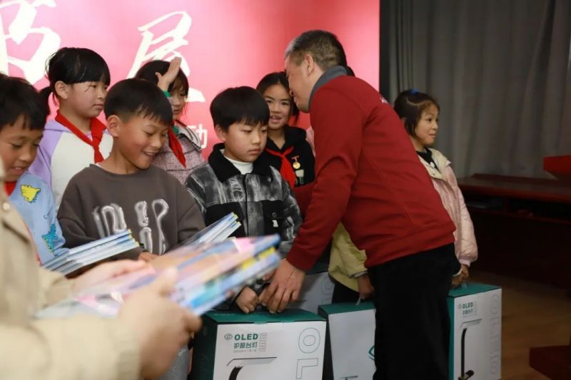pg国际-不凡成就非凡,相信品牌的力量
