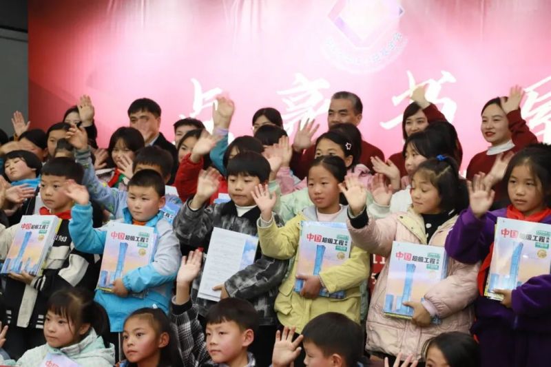 pg国际-不凡成就非凡,相信品牌的力量