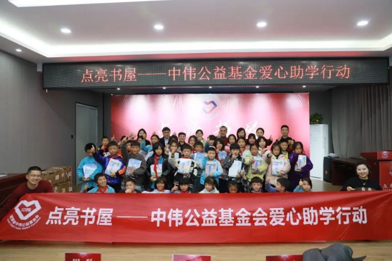 pg国际-不凡成就非凡,相信品牌的力量