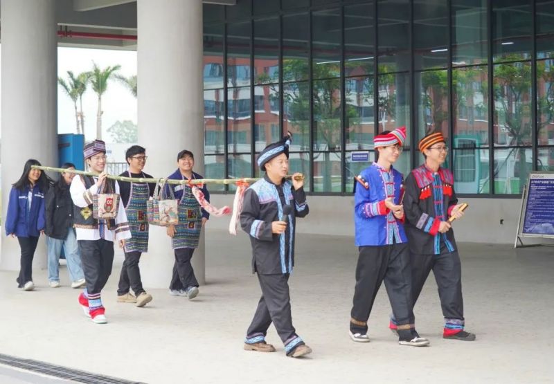 pg国际-不凡成就非凡,相信品牌的力量