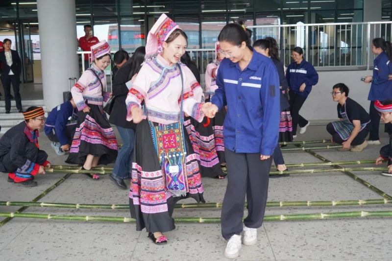 pg国际-不凡成就非凡,相信品牌的力量