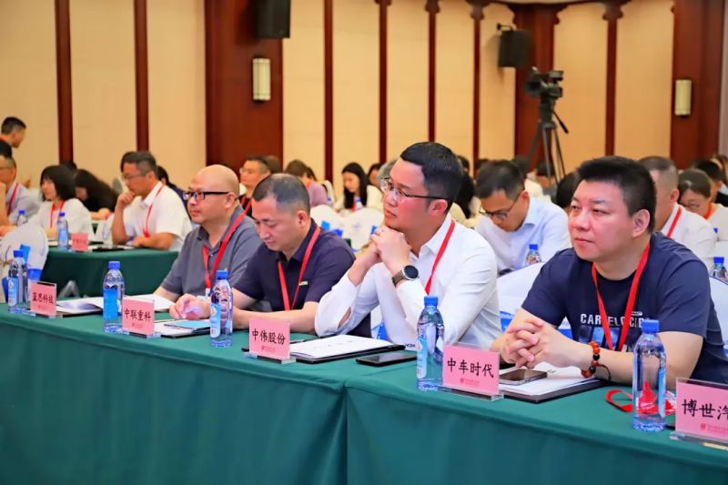 pg国际-不凡成就非凡,相信品牌的力量