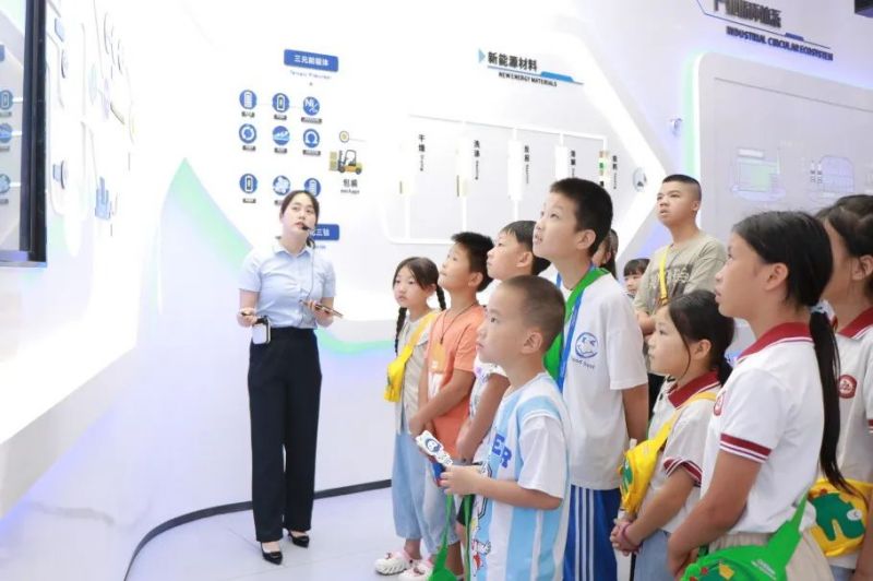 pg国际-不凡成就非凡,相信品牌的力量