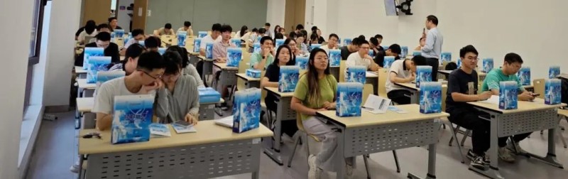 pg国际-不凡成就非凡,相信品牌的力量