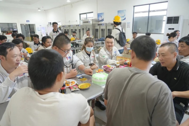 pg国际-不凡成就非凡,相信品牌的力量