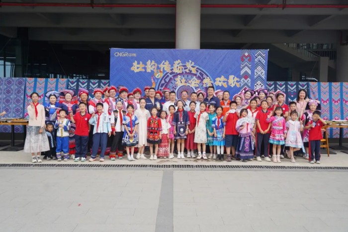 pg国际-不凡成就非凡,相信品牌的力量