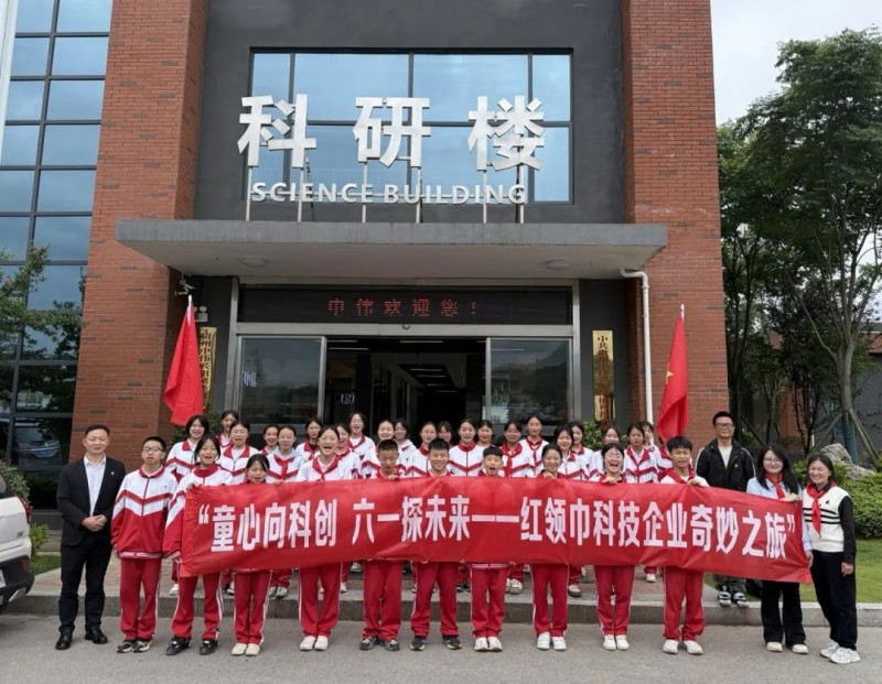 pg国际-不凡成就非凡,相信品牌的力量