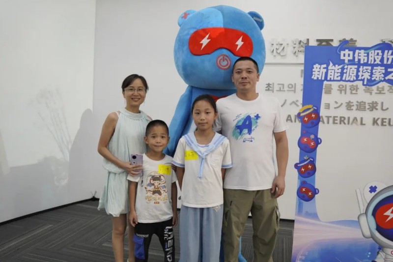 pg国际-不凡成就非凡,相信品牌的力量