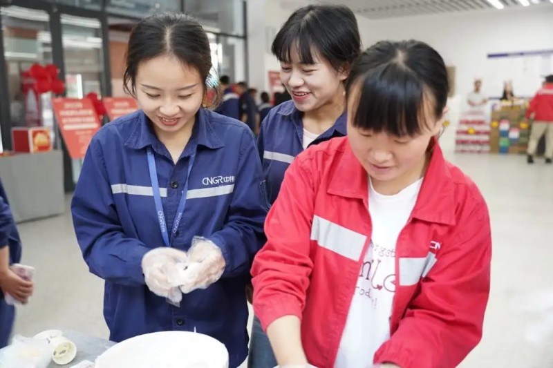 pg国际-不凡成就非凡,相信品牌的力量