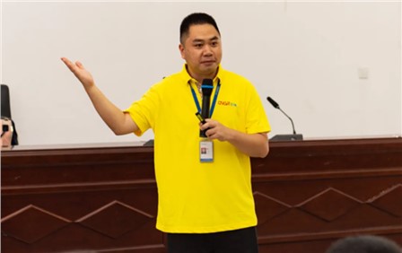 pg国际明星讲师丨周旺：把学员当成“客户” 用工匠心灵打磨每一堂课